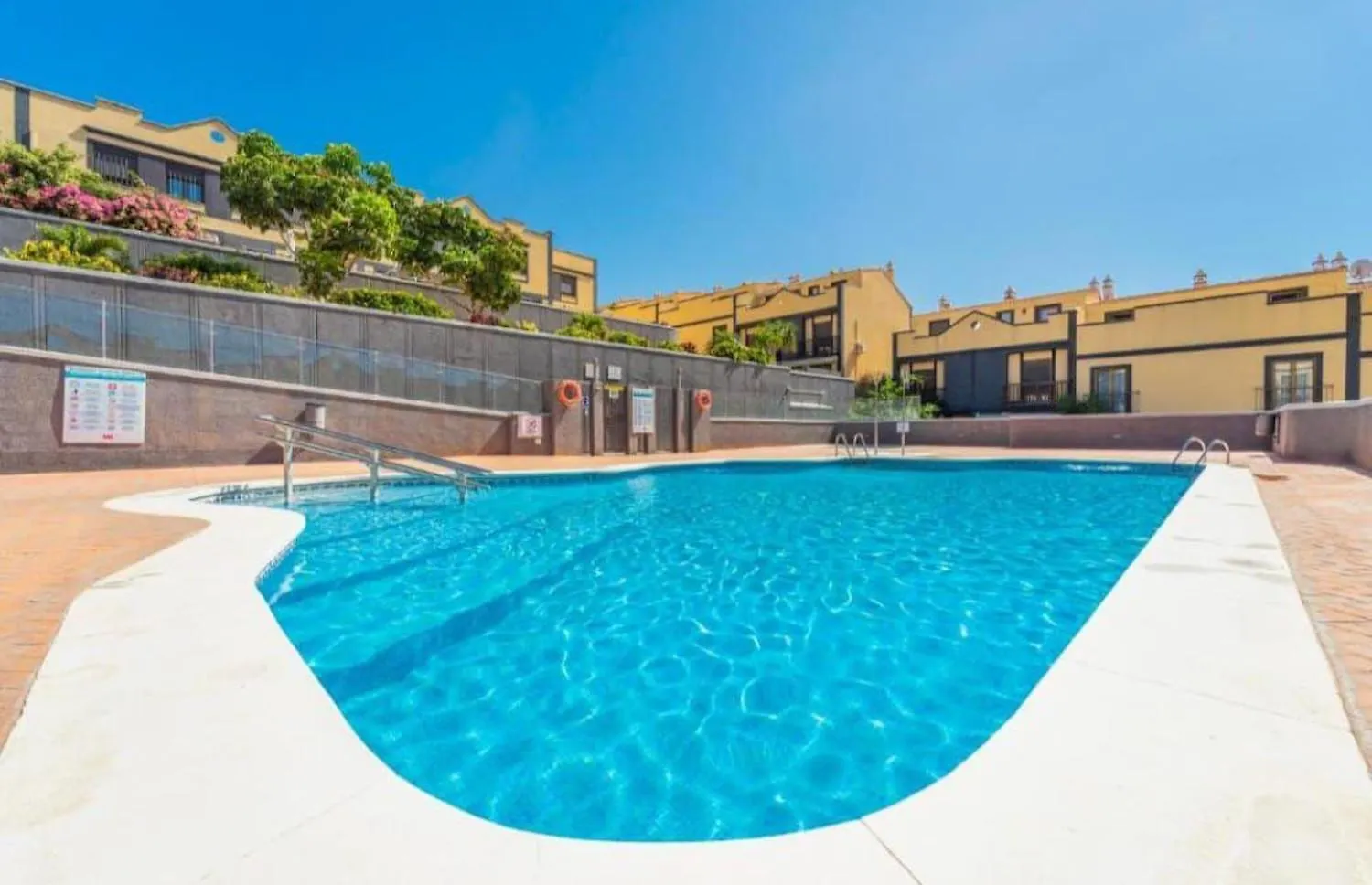 Villa Mencey contacts